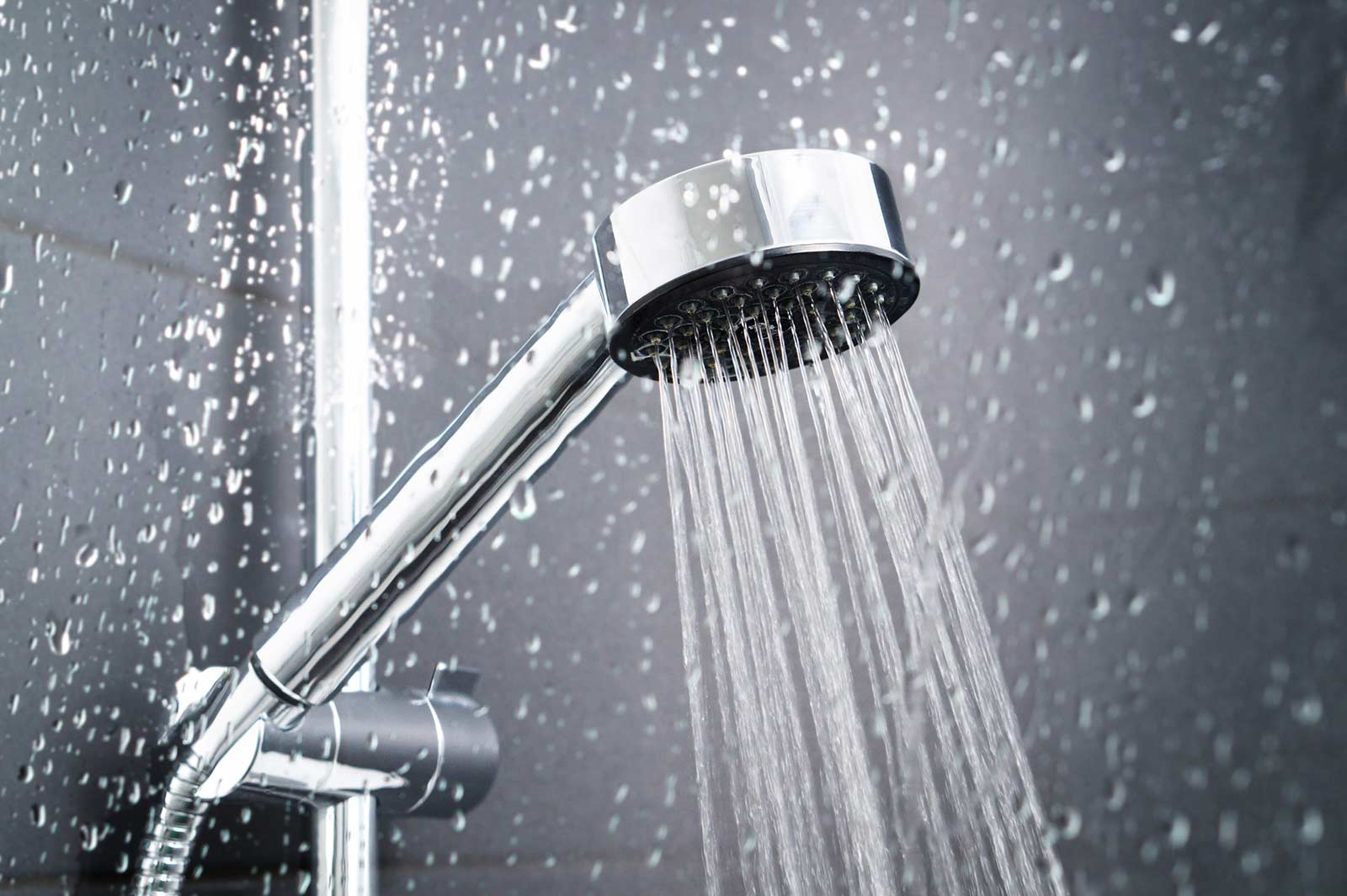 Taking Cold Showers on 365 dayscan HELP you to LEAVE your COMFORT zone
