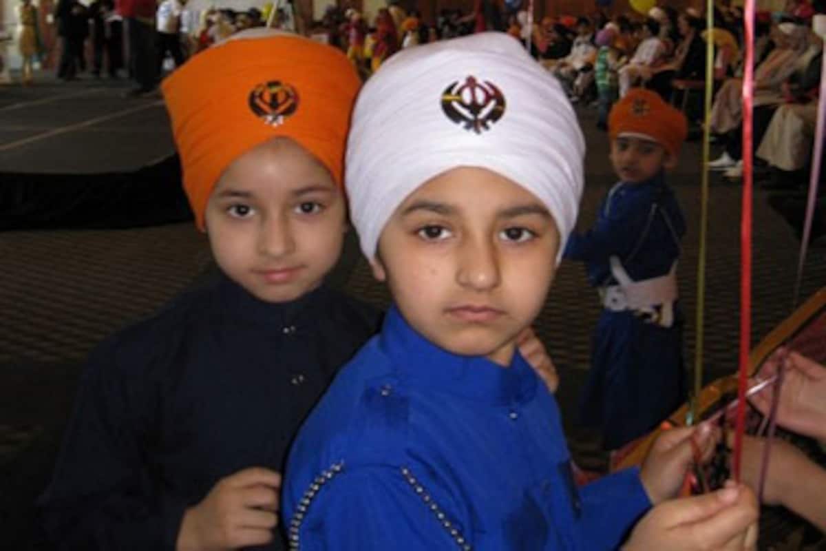 Virginia to include Sikhism in schools