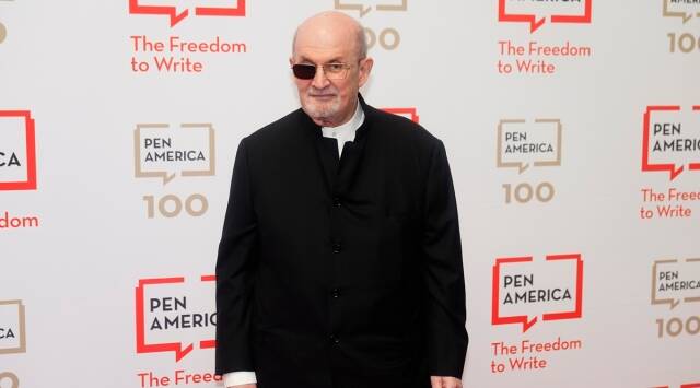 Salman Rushdie attends and gets felicitated at PEN America gala