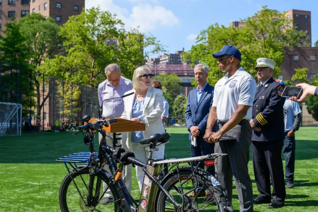 NYC Mayor Announces Activation Of City’s First Public E-Bike Charging Site For Delivery Workers