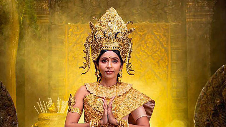 ‘Khmer Apsara’ with an Indian Touch