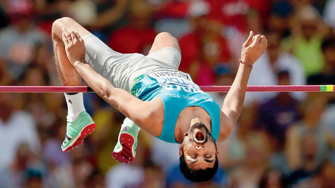 Sarvesh Kushare begins his season with high jump title in California