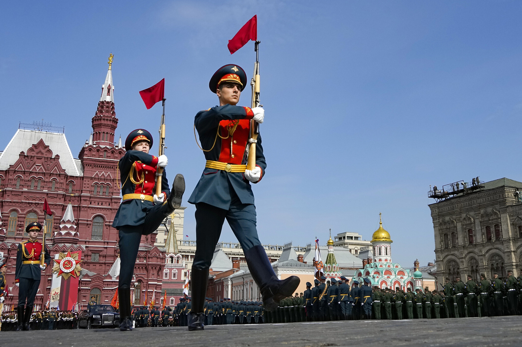 Russian-Army-Parade.jpg