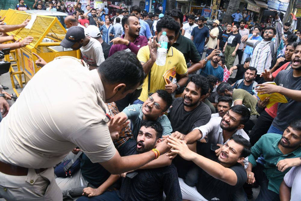 Delhi-Police-Coaching-Centre-Protest-upl.jpg