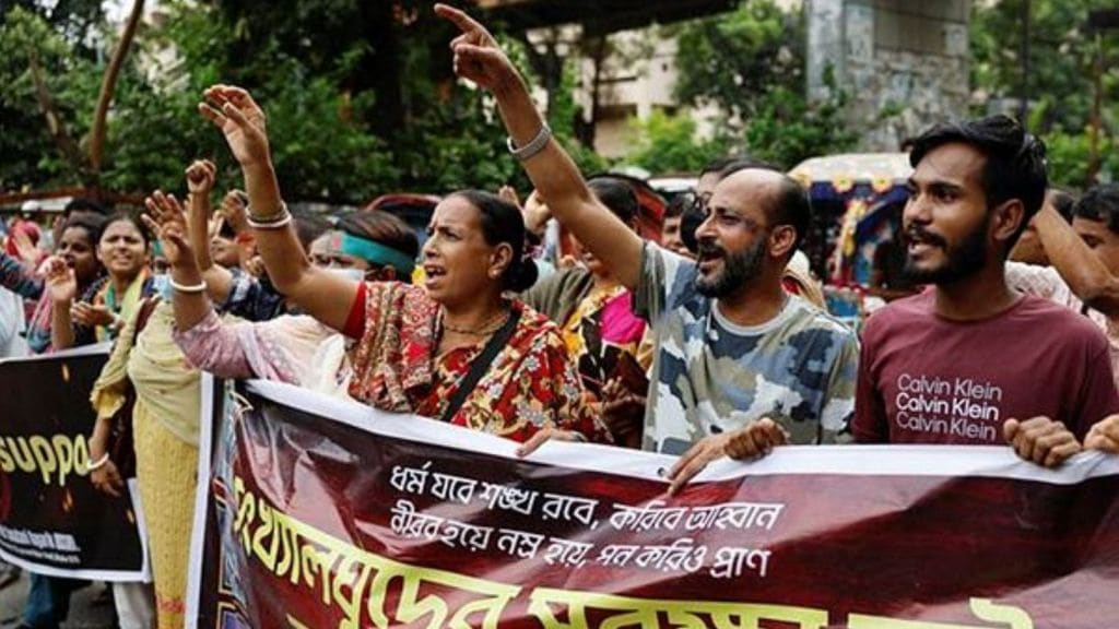 Dhaka-Hindus-Protest-Reuters.jpg