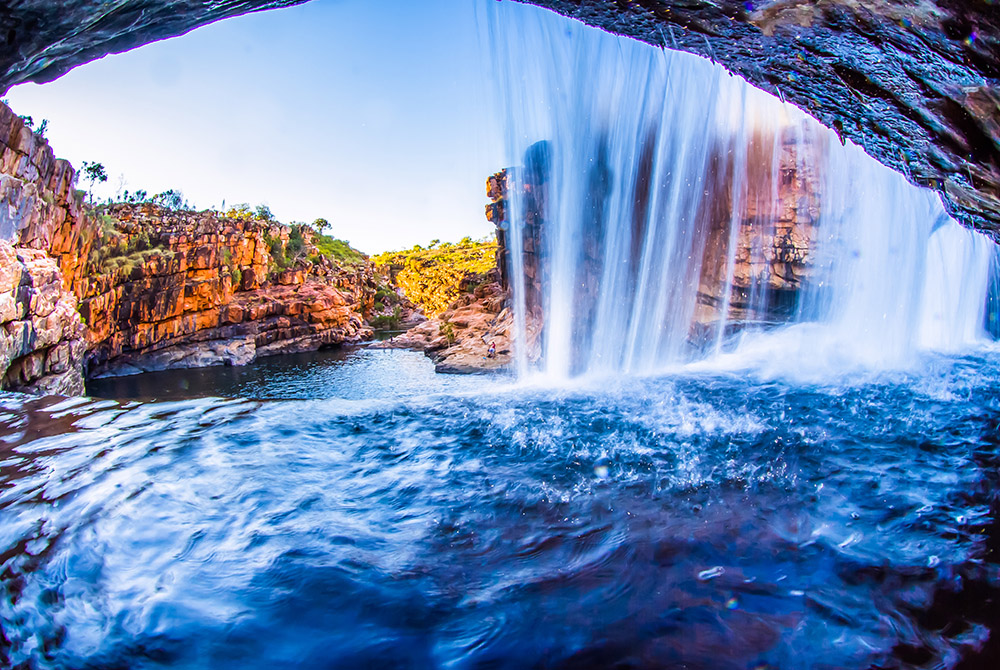 Waterfall-cave.jpg