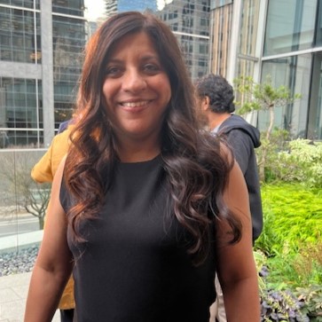 Zoya-Akhtar-upl.jpg