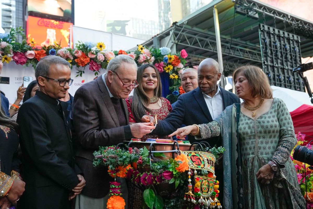 Diwali makes a grand start for Indian Americans at Times Square