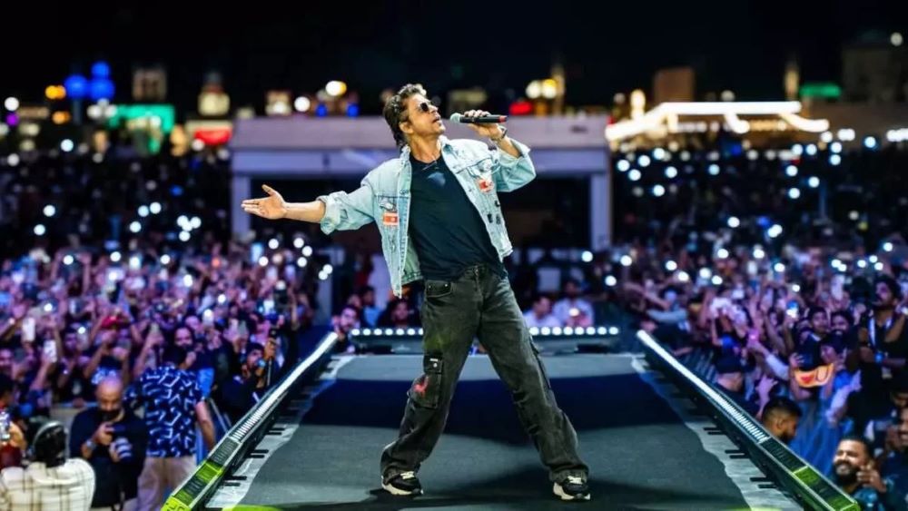 SRK-Dubai.jpg