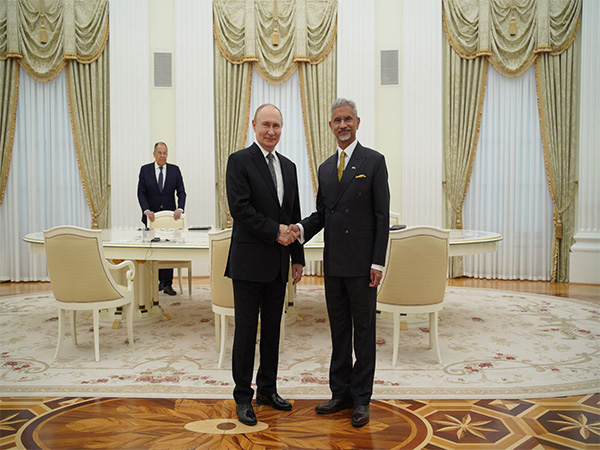 ANI-Jaishankar-with-Putin.jpg