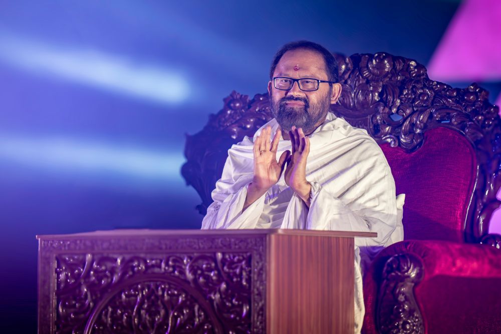 1.-Gurudevshri-upl.jpg