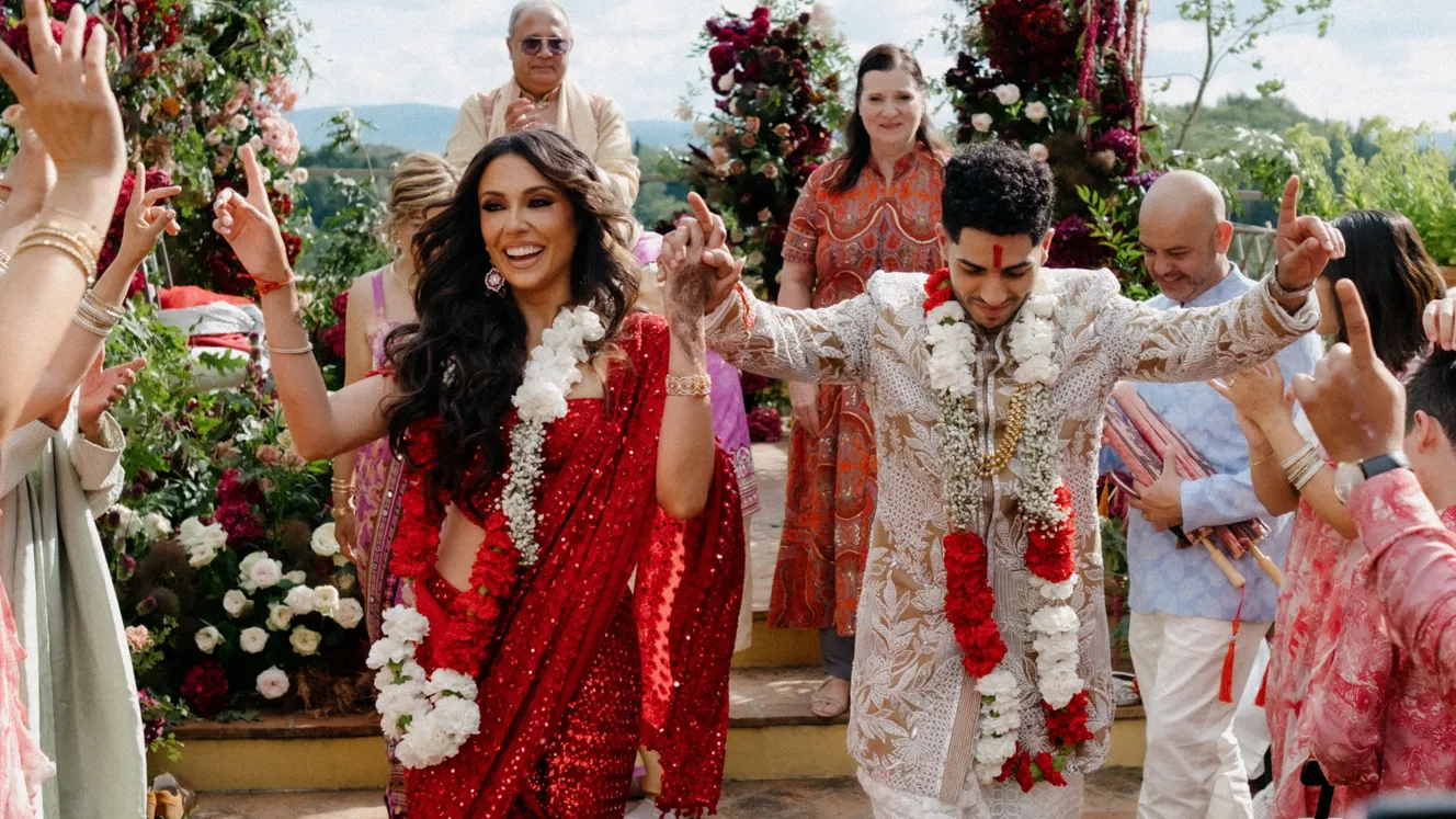 EMILY_MENA_INDIAN_CEREMONY-1.webp
