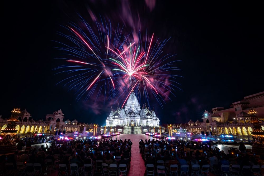 01.-BAPS-Swaminarayan-Akshardham-Diwali-2025-upl.jpg