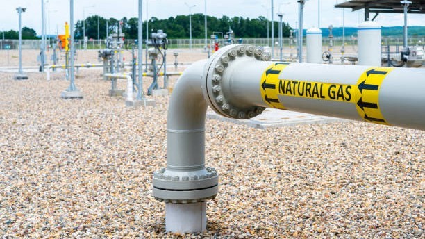 India speeds up switch to Piped Natural Gas amid LPG crunch