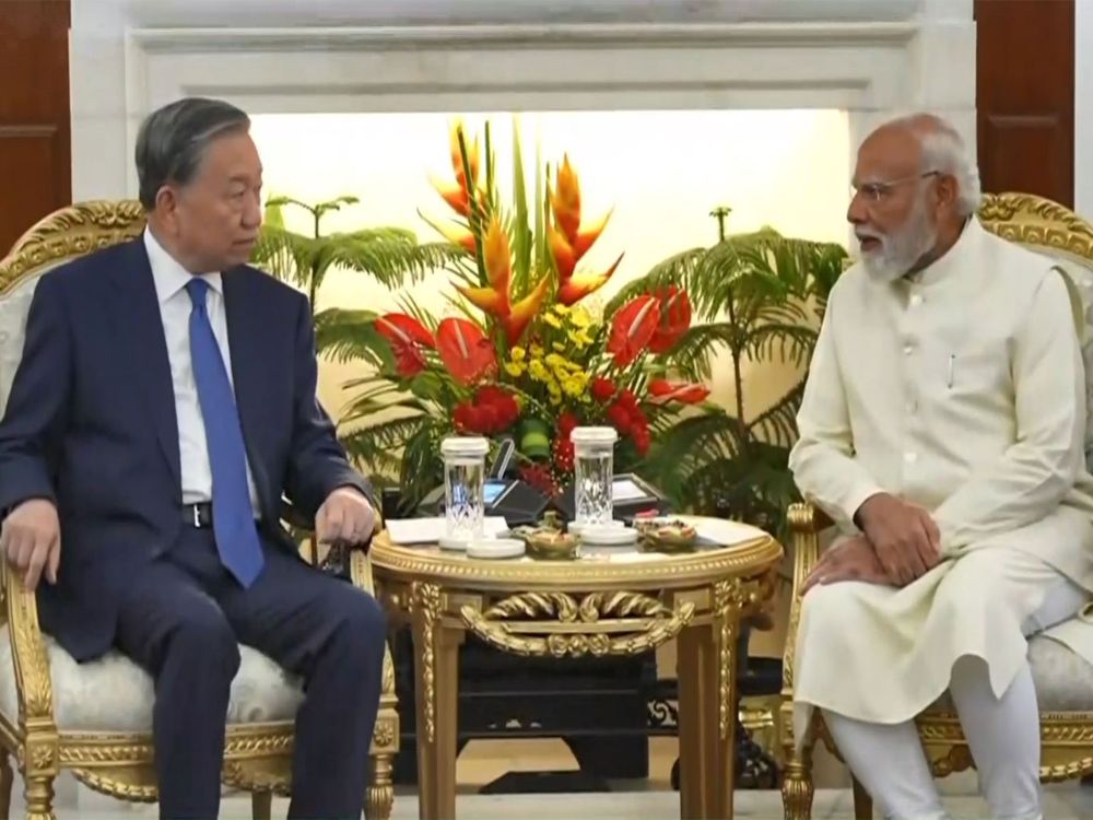 ANI-PM-Modi-with-To-Lam-upl.jpg