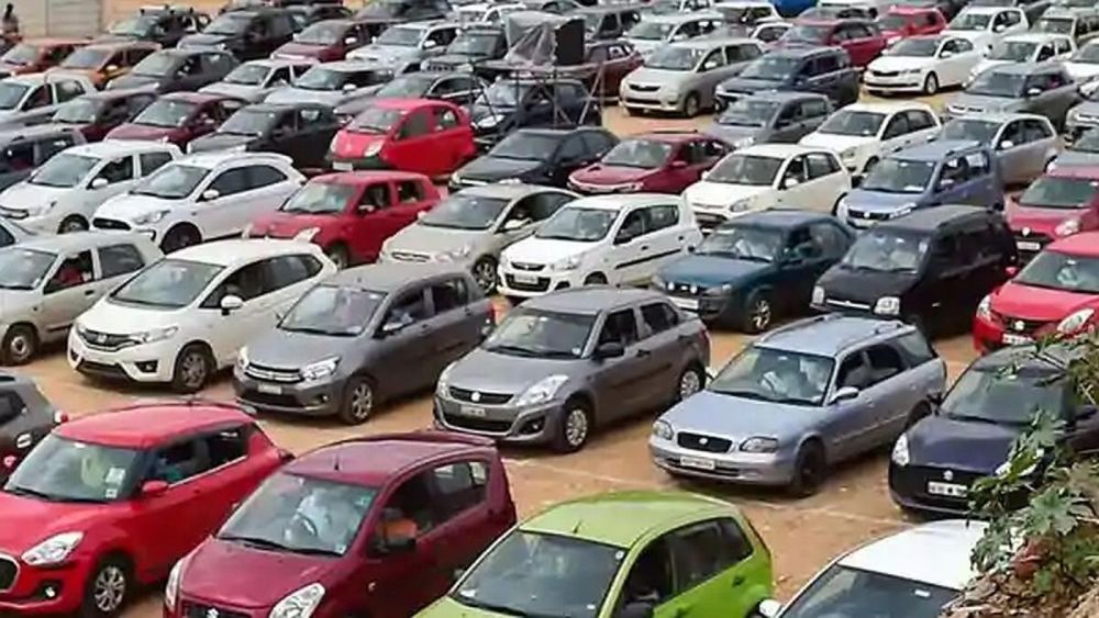 Car-retail-upl.jpg