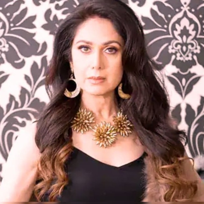 Meenakshi-Seshadri-upl.jpg