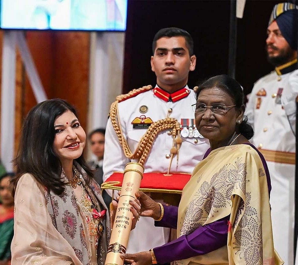 Alka-Yagnik-upl.jpg