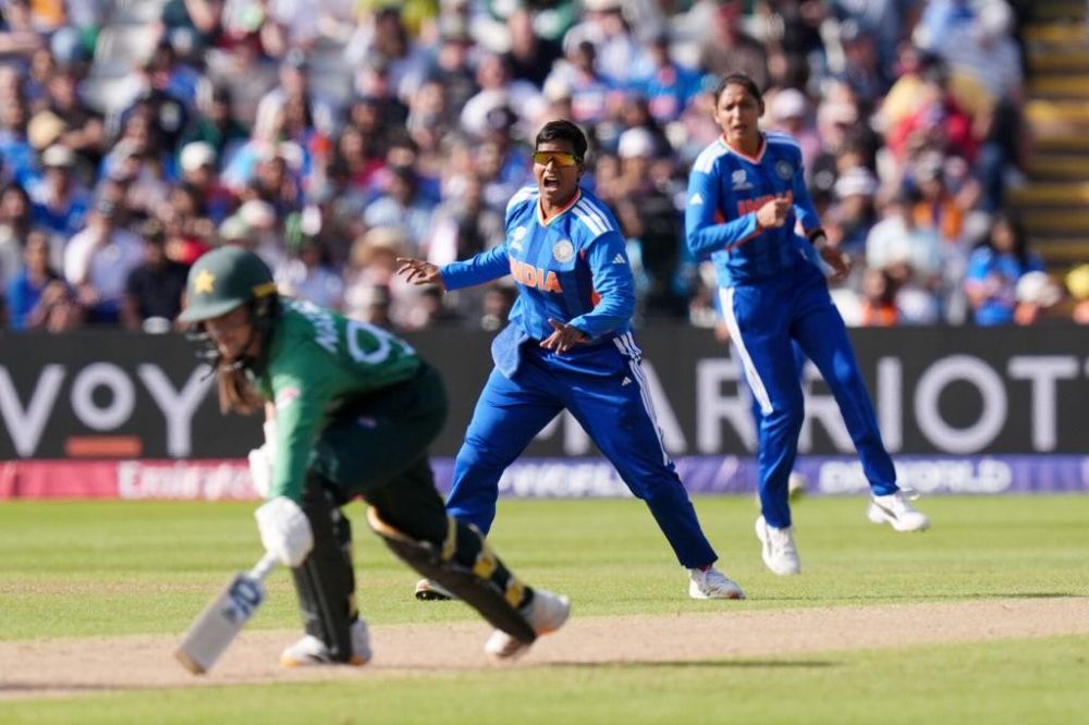 Deepti-Sharma-ICC-T20-Pak-upl.jpg
