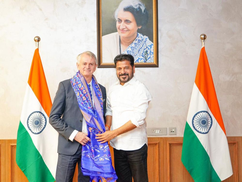 Telangana CM invites Canadian companies and investors for Investment Summit