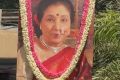 Asha-Bhonsle-cremation-upl.jpg
