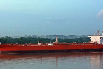 Russian-oil-tanker-Furia-upl.jpg